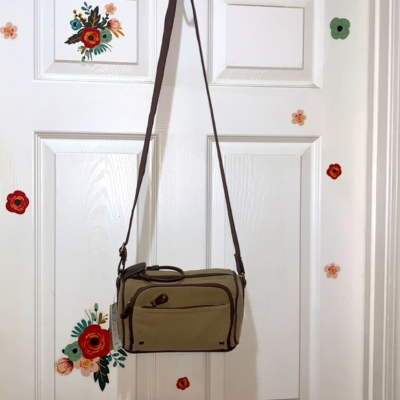 Tan/brown bag - Picture 1 of 5